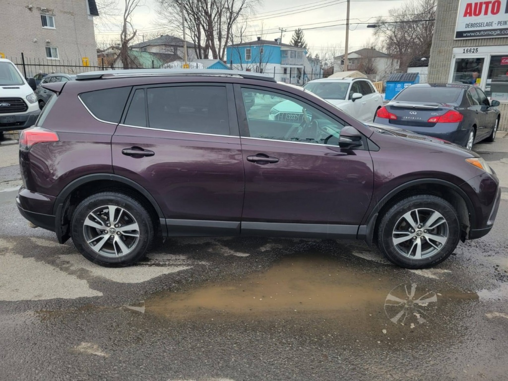 Toyota RAV4 XLE